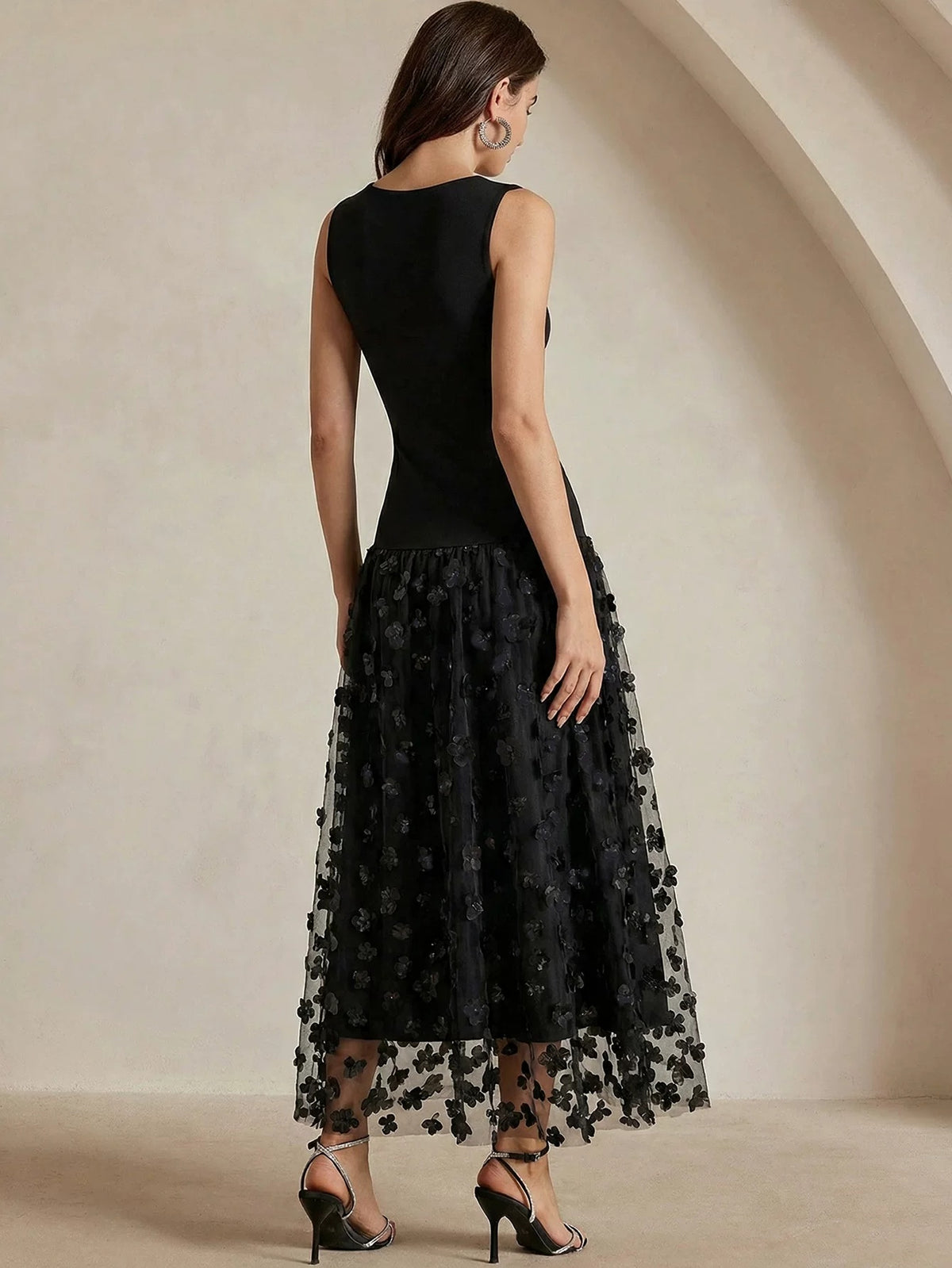 Black Ruched Bodice Textured Floral Maxi Dress