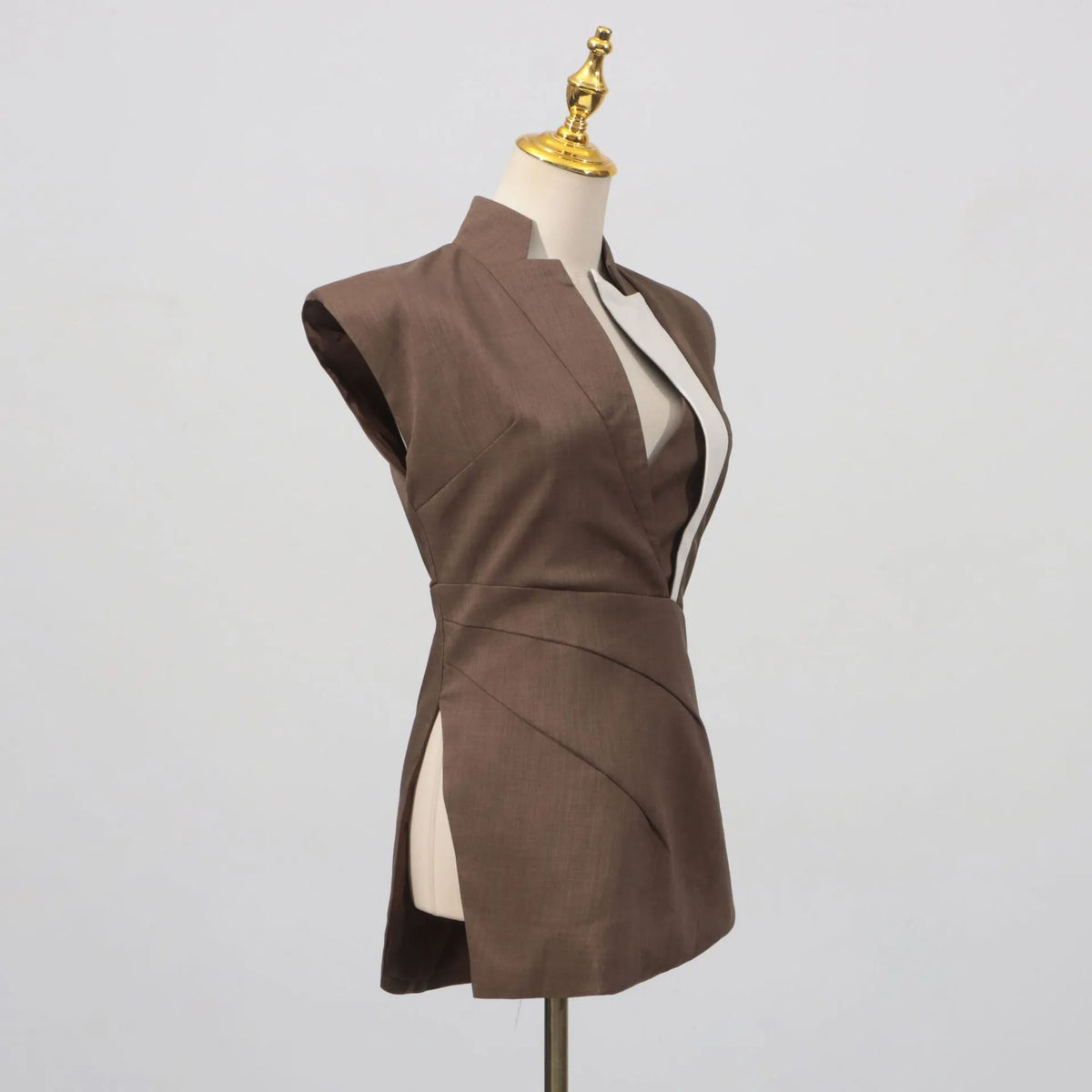 Brown Color-Block Tailored Sleeveless Blouse